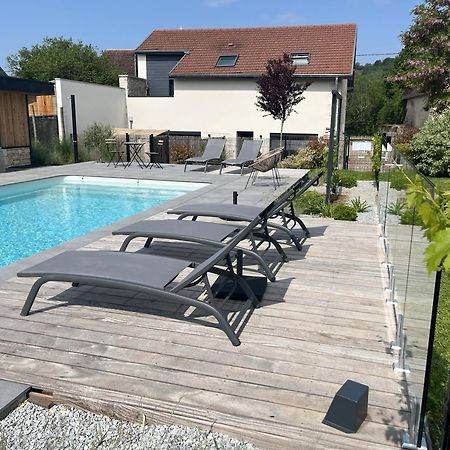 Sejour Detente - Appart'Hotel N 1 Avec Jaccuzi, Piscine Et Petit-Dejeuner Chouzelot Exterior photo